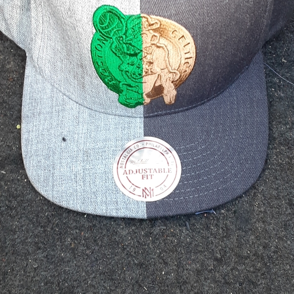 Hat - Picture 3 of 3